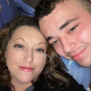 Meet your Posher, Gabriel